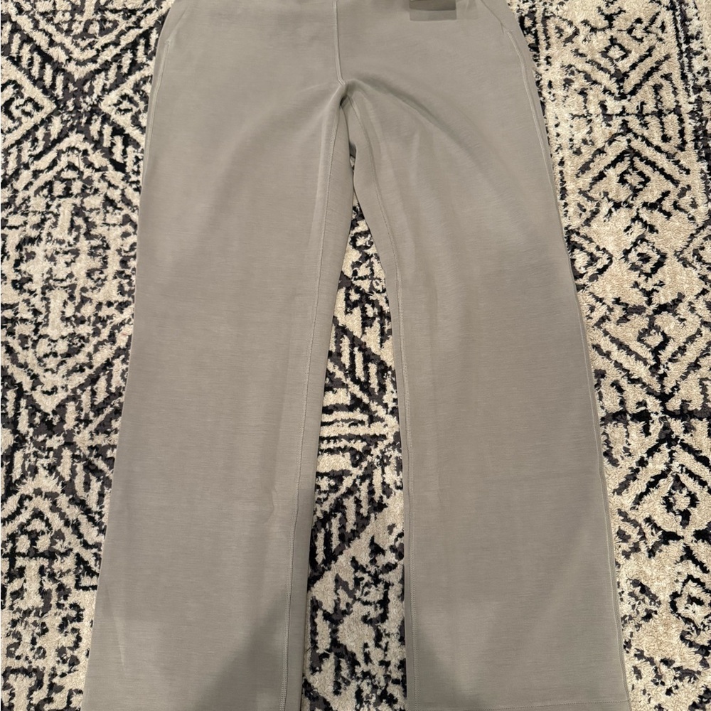 Lululemon Athletica Taupe Pants